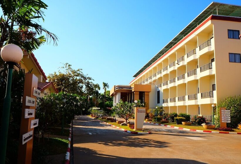 New Travel Beach Hotel & Resort