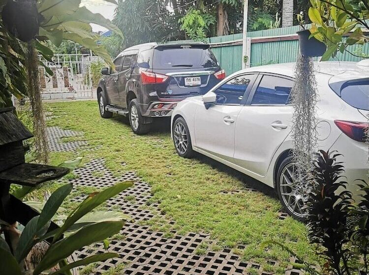 Пансион Ban Mae Arom