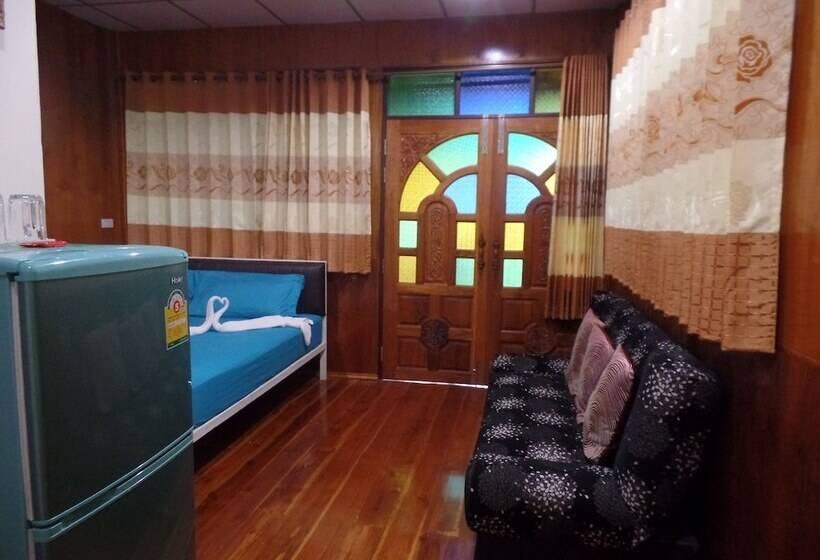 Пансион Ban Mae Arom