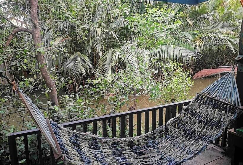 Пансион Ban Mae Arom