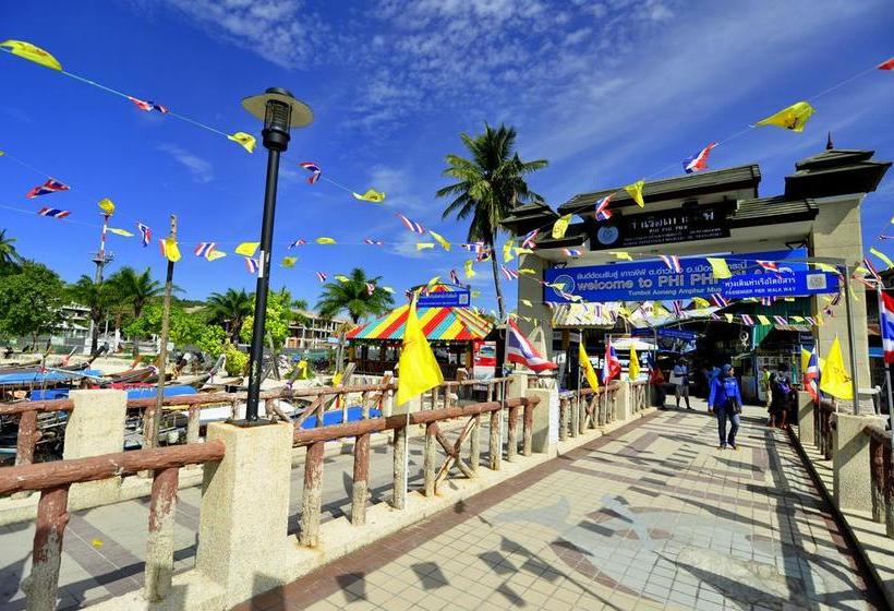 Phi Phi Bucket Hostel