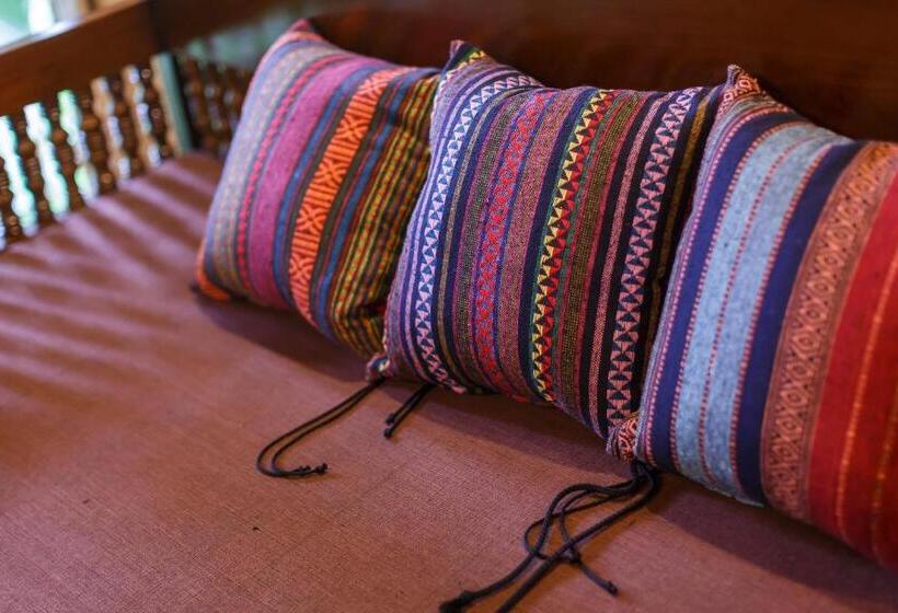 리조트 Azalea Village