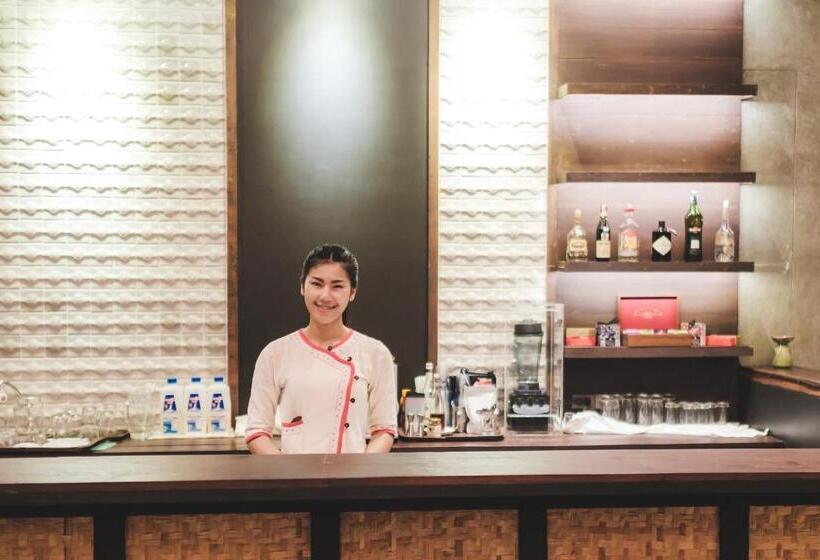 리조트 Azalea Village