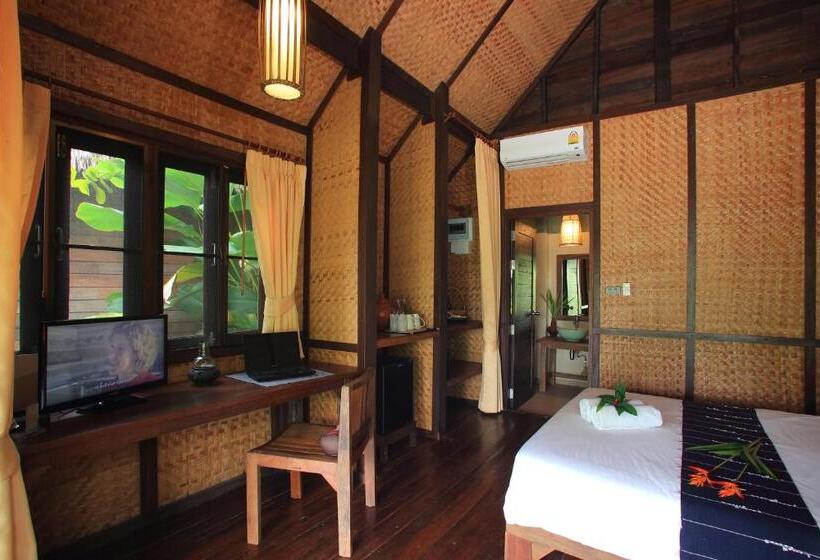 리조트 Azalea Village