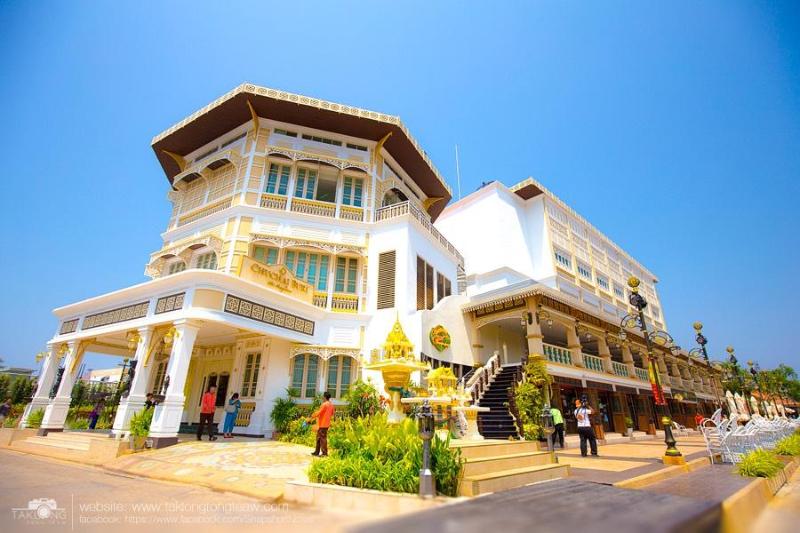 渡假胜地  Chuchaiburi Sri Amphawa