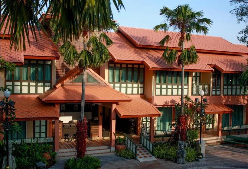 渡假胜地  Chuchaiburi Sri Amphawa