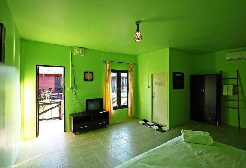 אתר נופש Pp Red Tuna Hut