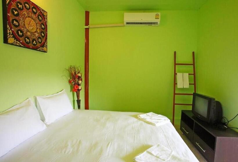 אתר נופש Pp Red Tuna Hut