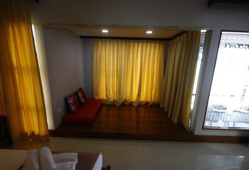 Seashell Village Resort