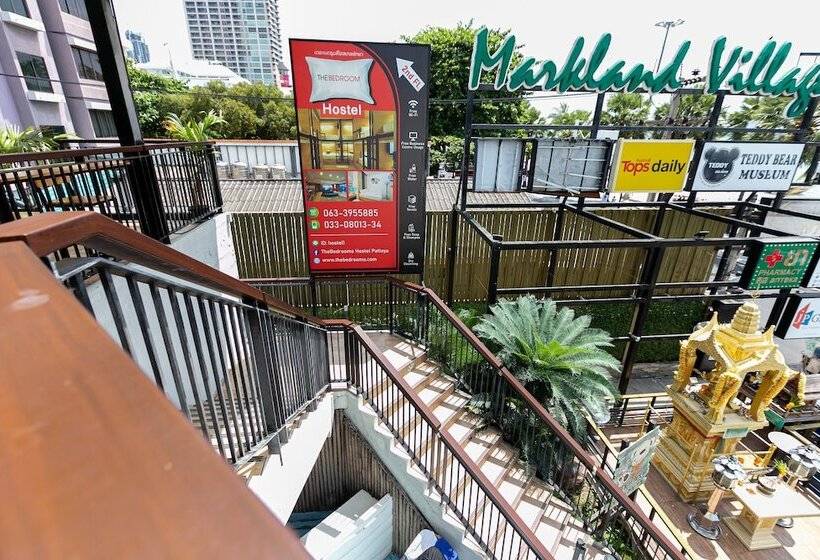 The Bedrooms Hostel Pattaya
