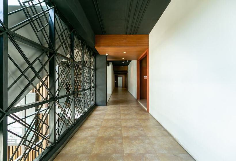 The Bedrooms Hostel Pattaya