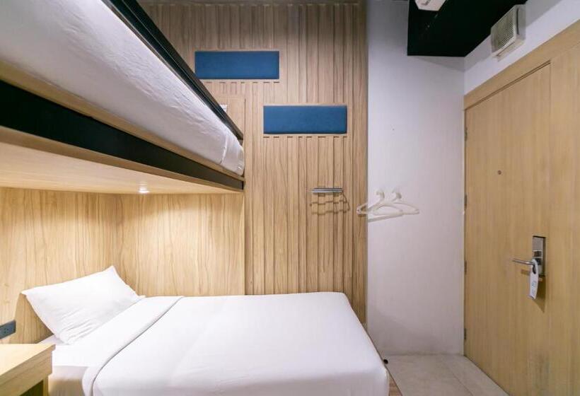 The Bedrooms Hostel Pattaya