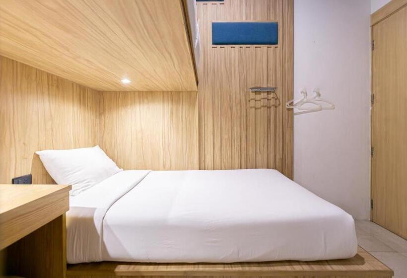The Bedrooms Hostel Pattaya