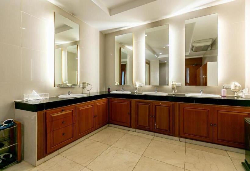 The Bedrooms Hostel Pattaya