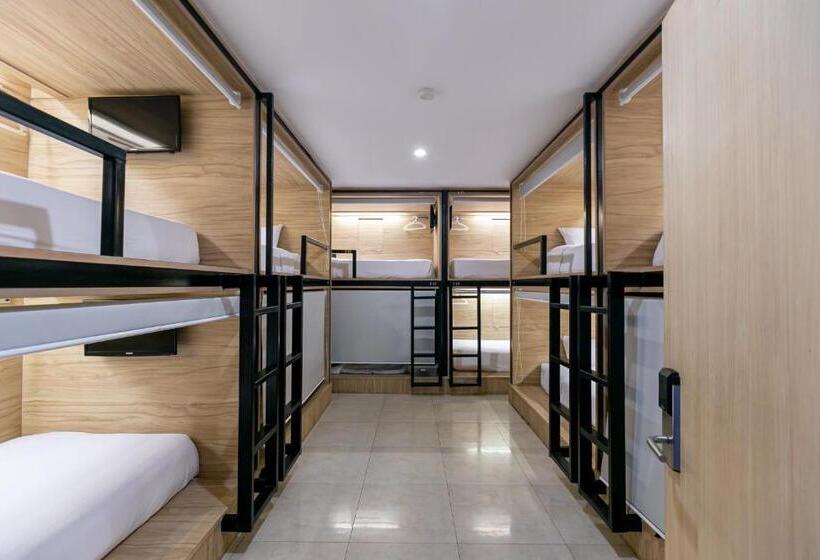 The Bedrooms Hostel Pattaya