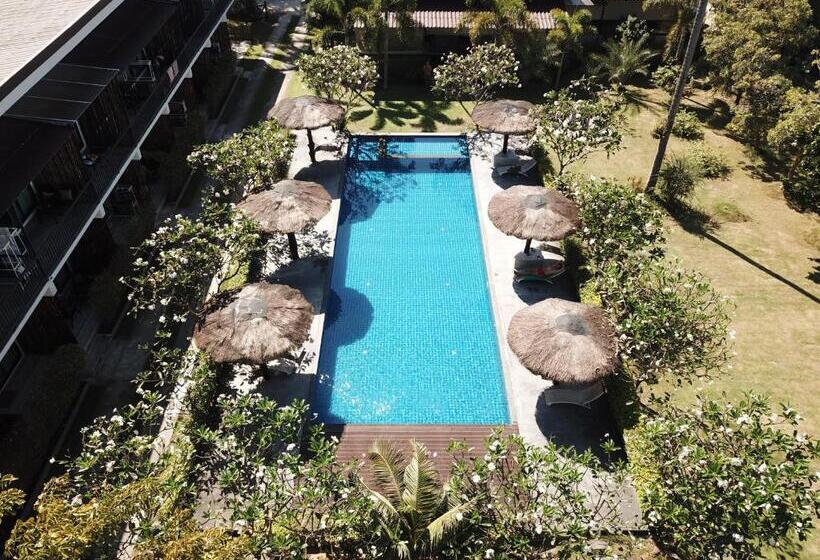 The Nidhra Boutique Resort