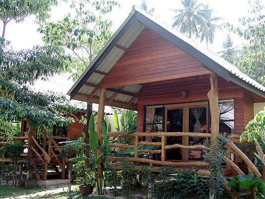 Thiwson Beach Resort   Sha Extra Plus