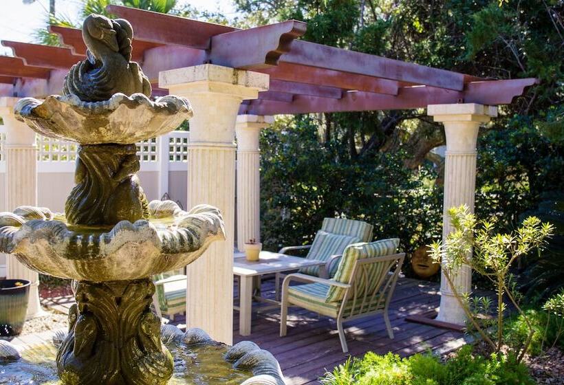 تختخواب و صبحانه Tybee Island Inn