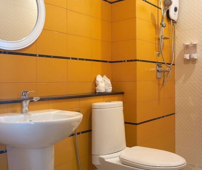 Villa Blanca Hotel & Restaurant