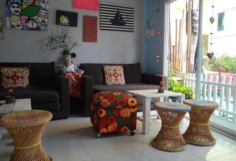 הוסטל Hua Hin Lub Sabai