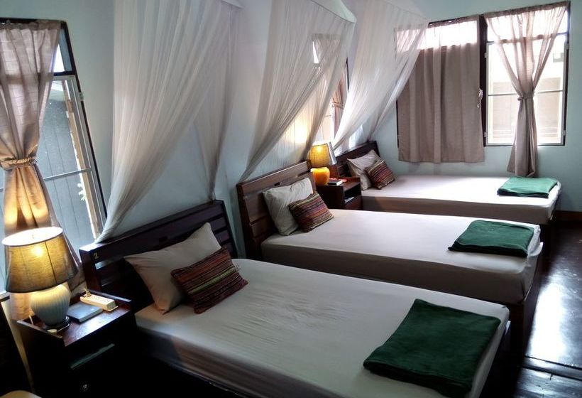 הוסטל Twin House At Tapae