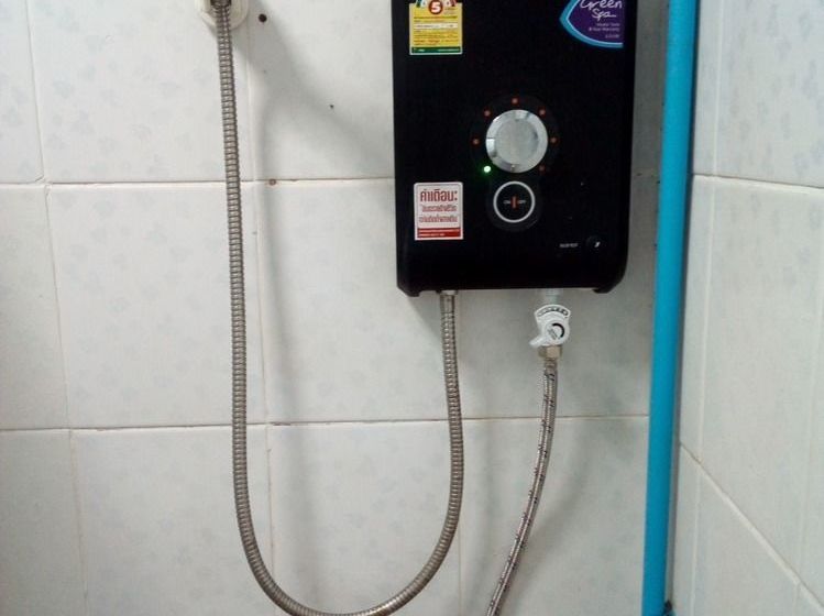 הוסטל Twin House At Tapae