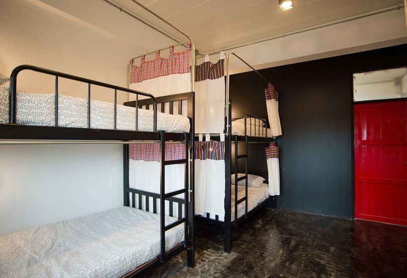 Allsum Hostel