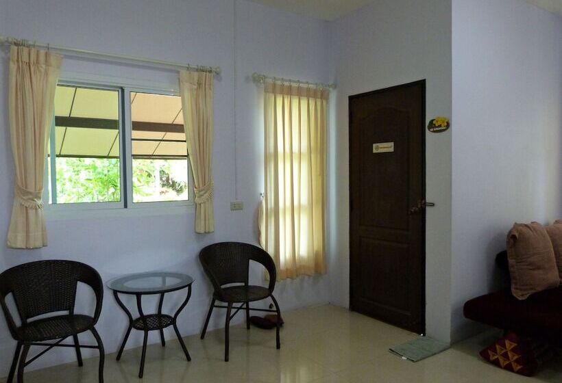 Bansuanrachawadee B&b