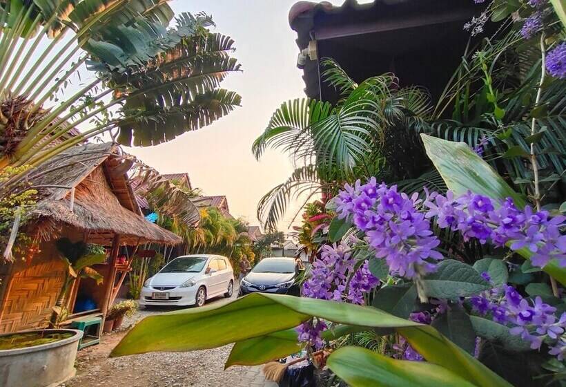 Bed and Breakfast Bua Patumma Resort