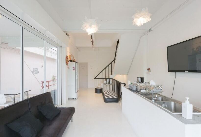 호스텔 Hao Hotel Phuket