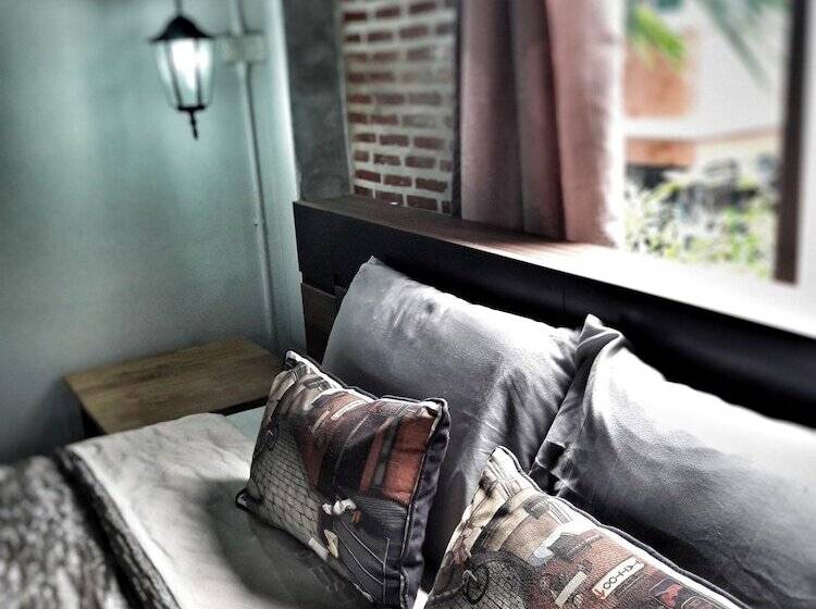 酒店 102 Residence