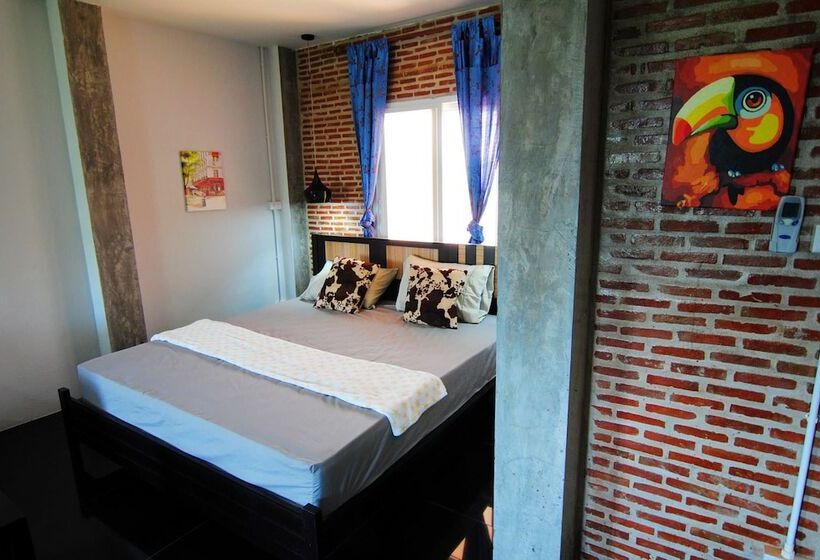 בית מלון כפרי 102 Residence