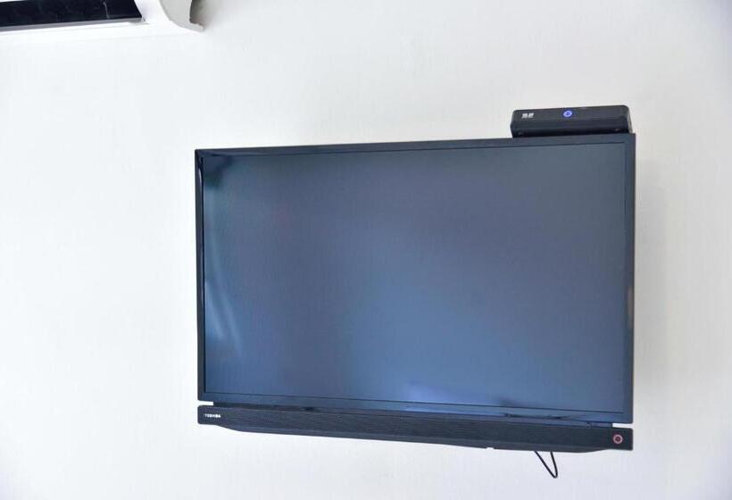 فندق 1715 House & Caff Resort, Phuket