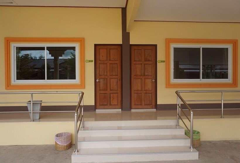 בית מלון כפרי A Nice Resort & Villa