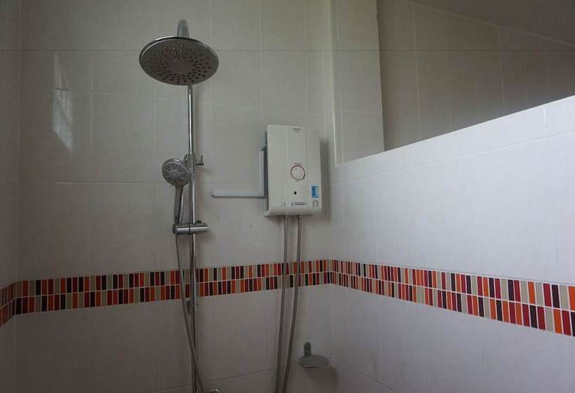 בית מלון כפרי A Nice Resort & Villa