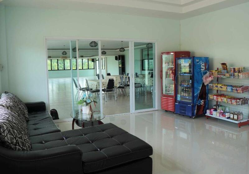 בית מלון כפרי A Nice Resort & Villa