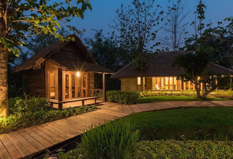 Отель Azalea Village Wellness Resort