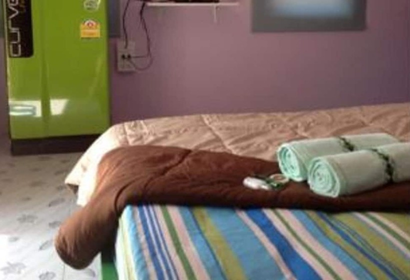 Отель Baan Kiengtalay Samroiyod