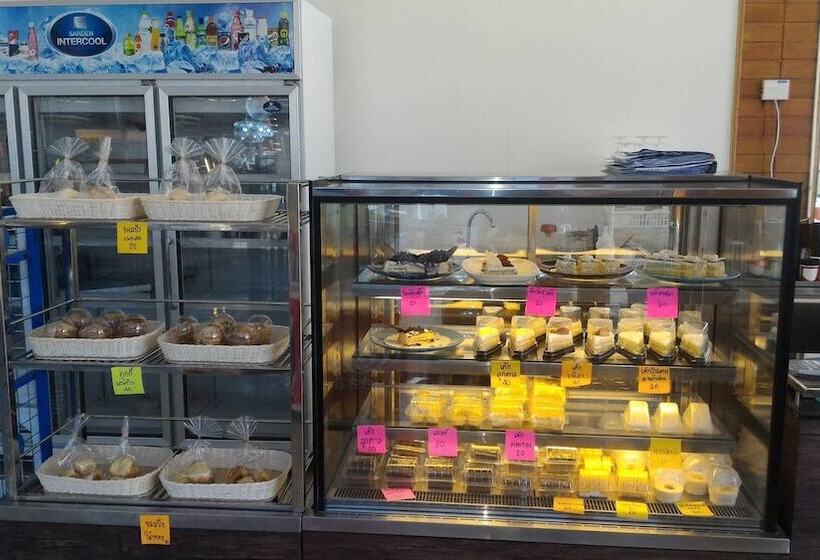 Hotel Baan Suan Khun Ta And Golf Resort