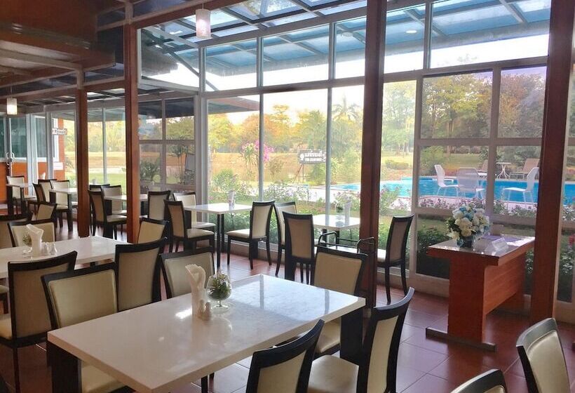 Hotel Baan Suan Khun Ta And Golf Resort