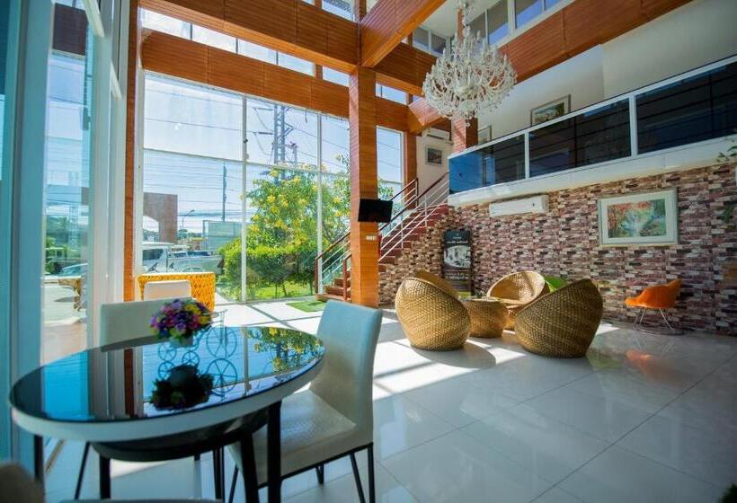 בית מלון כפרי Baan Suan Khun Ta And Golf Resort
