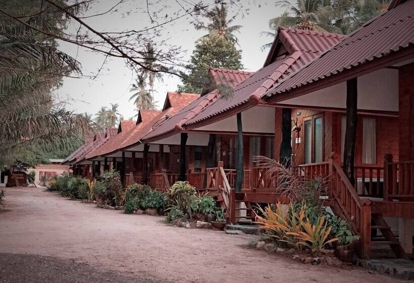 ホテル Baanchaylay Resort