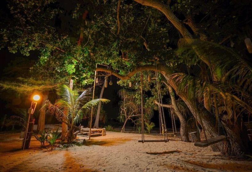 ホテル Baanchaylay Resort