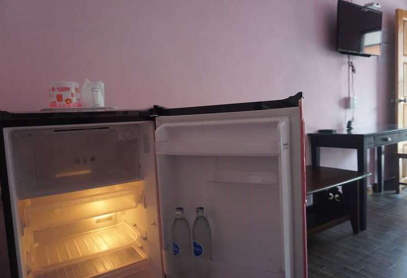 호텔 Bann Kwanlada