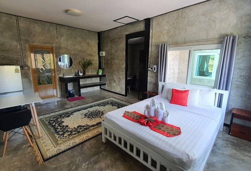 فندق Banphumontalang Resort