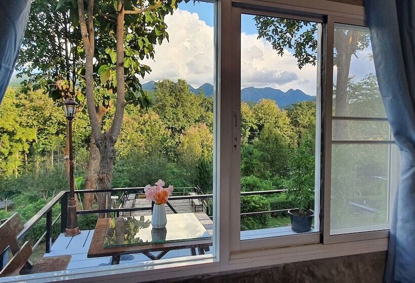 فندق Banphumontalang Resort