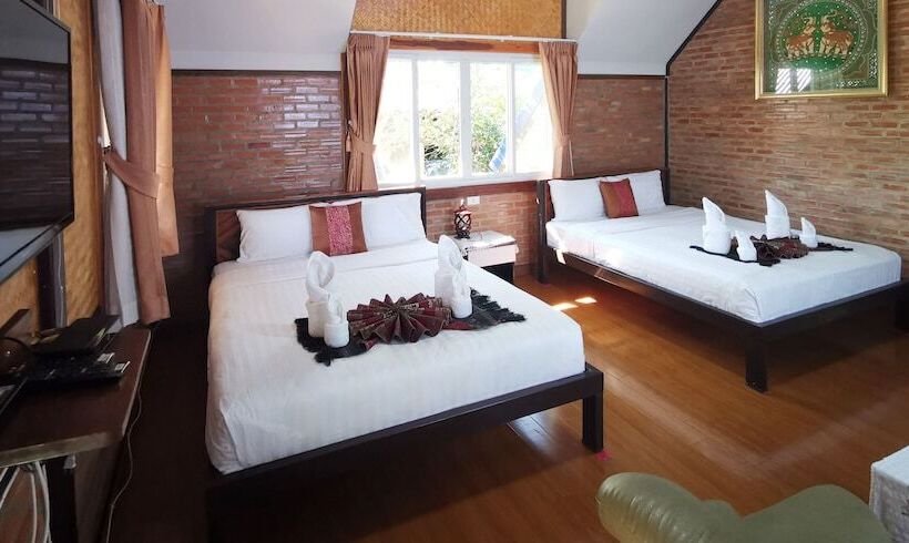 فندق Banphumontalang Resort