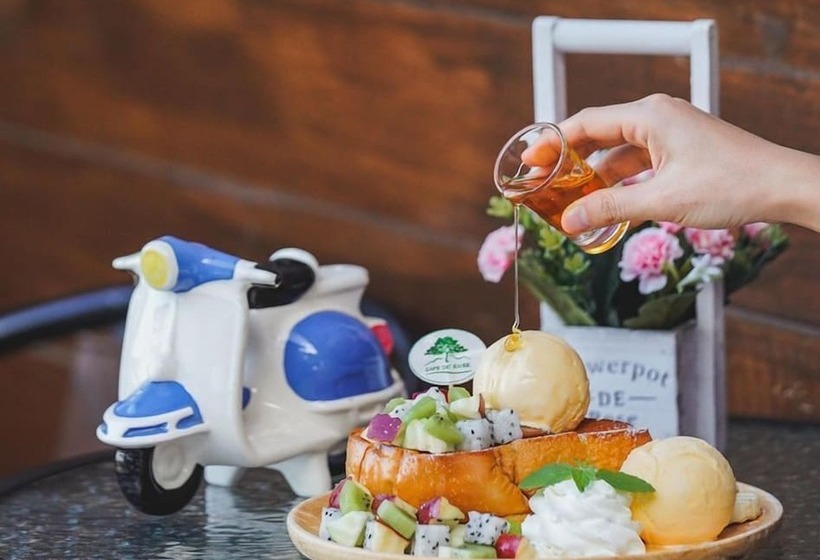 호텔 Chiangkhan River Mountain Resort