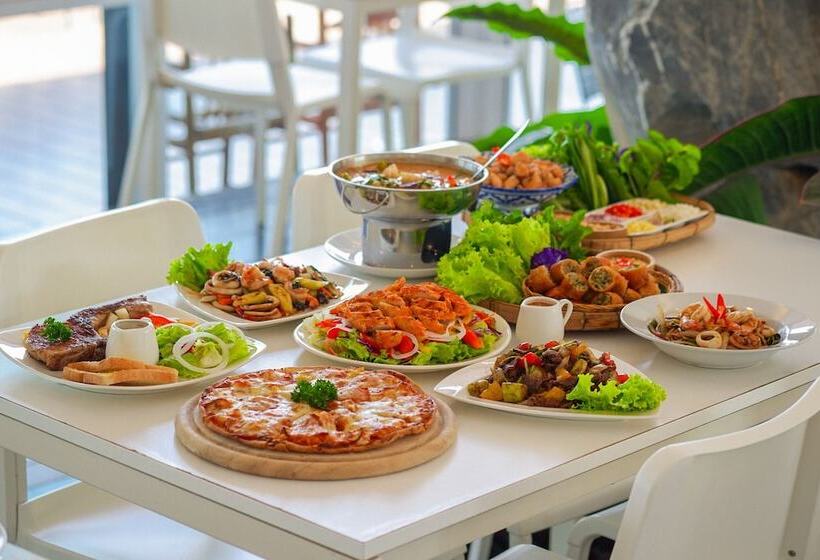 호텔 Chiangkhan River Mountain Resort