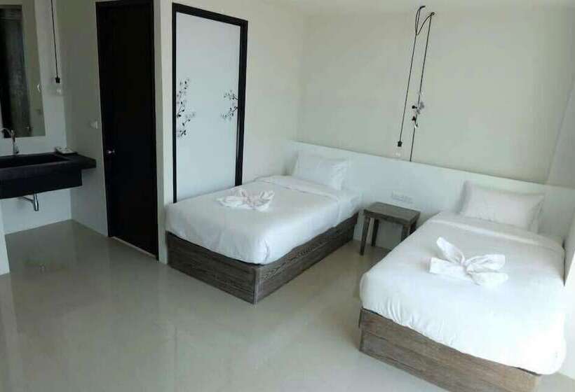 هتل Chuan Chom The High Resort Saraburi   Sha Plus
